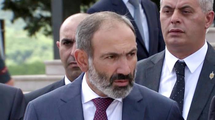 Пашинян прибыл в оккупированный Карабах
