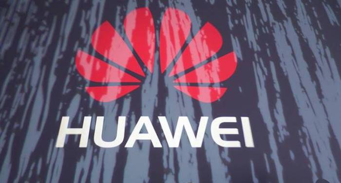 Huawei раздумывает над именем для будущего гибкого смартфона
