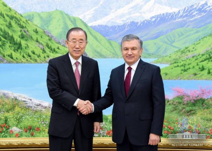Мирзиёев обсудил с бывшим генсеком ООН развитие сотрудничества Узбекистана и Кореи
