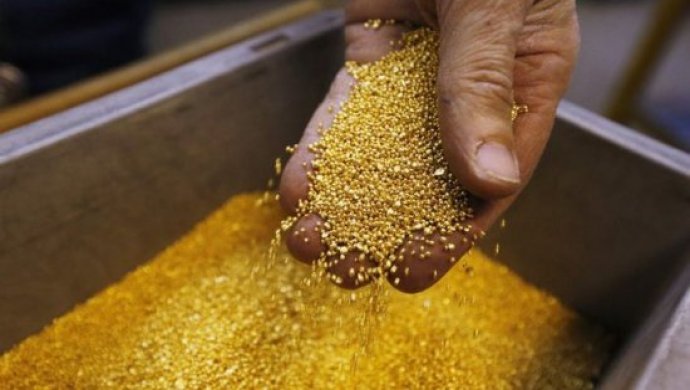 Азербайджан сократил в январе-октябре добычу золота на 30%
