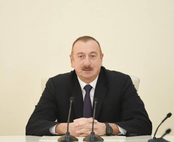 Ильхам Алиев: Апрельские бои являются проявлением нашего непримиримого духа
