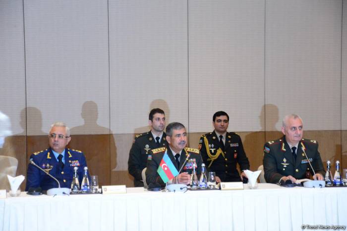 В Баку проходит встреча министра обороны Азербайджана и начальников генштабов - ФОТО
