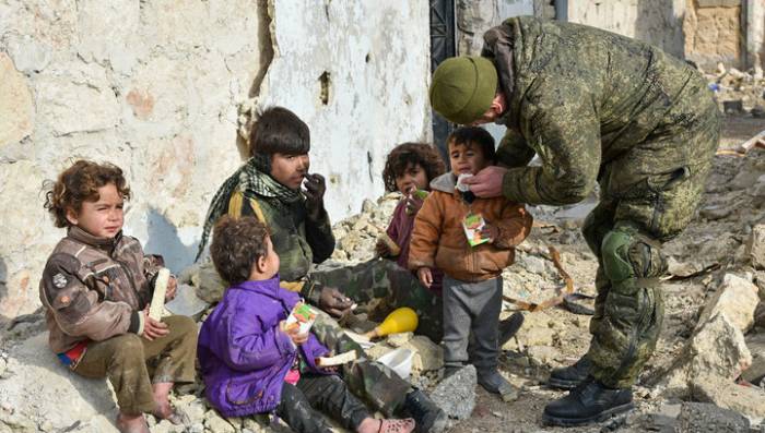 В Азербайджан возвращены 20 детей, чьи родители воевали в составе ИГ в Ираке
