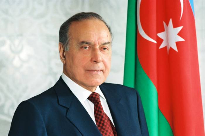 Гейдар Алиев – основатель современного Азербайджана!
