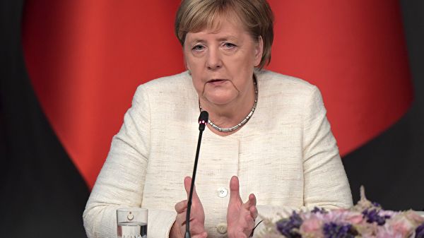 Меркель рассказала, как решить проблему нелегальной миграции
