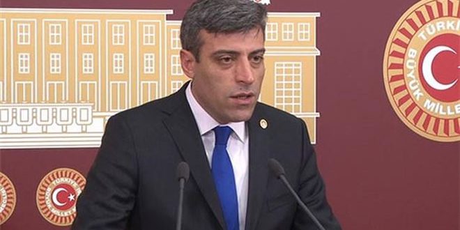 В Турции призвали не доверять заявлению США о выводе войск из Сирии
