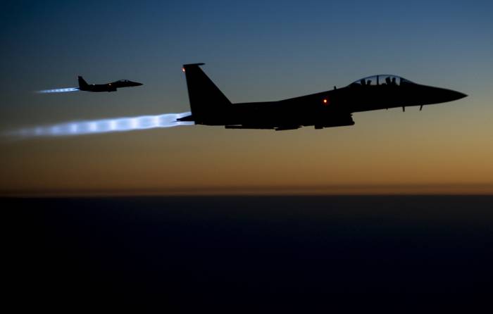 США продолжат нанесение авиаударов в Сирии до полного вывода своих войск