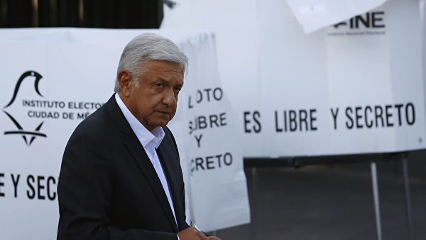 Мексика не намерена обсуждать с США строительство стены на общей границе