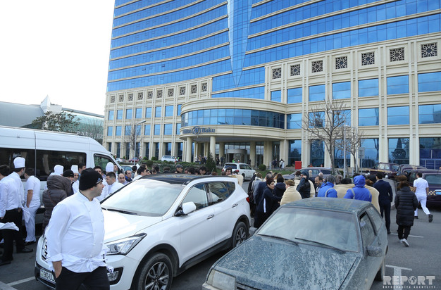 В отеле "Hilton Baku" произошел пожар
