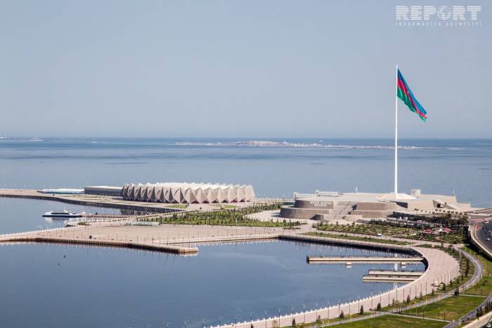 Начальник российского Генштаба и главком силами НАТО провели встречу в Баку