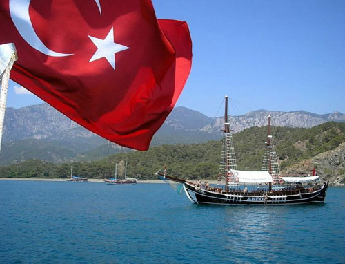 Турция с 1 января введет для туристов налог на безопасность
