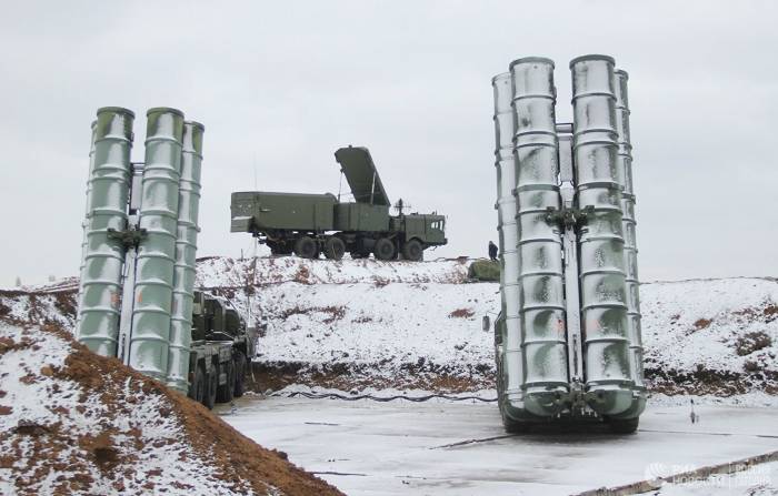Турция намерена использовать российские С-400 независимо от систем НАТО
