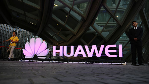 Китай пригрозил Канаде последствиями из-за задержания топ-менеджера Huawei
