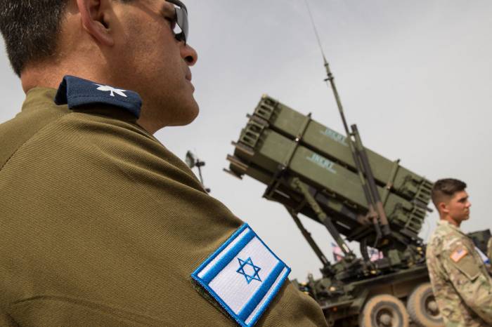 Израильские военные заявили, что атакуют иранские силы в Сирии
