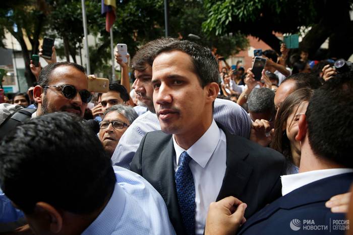 Гуаидо сообщил о тайных встречах с венесуэльскими военными
