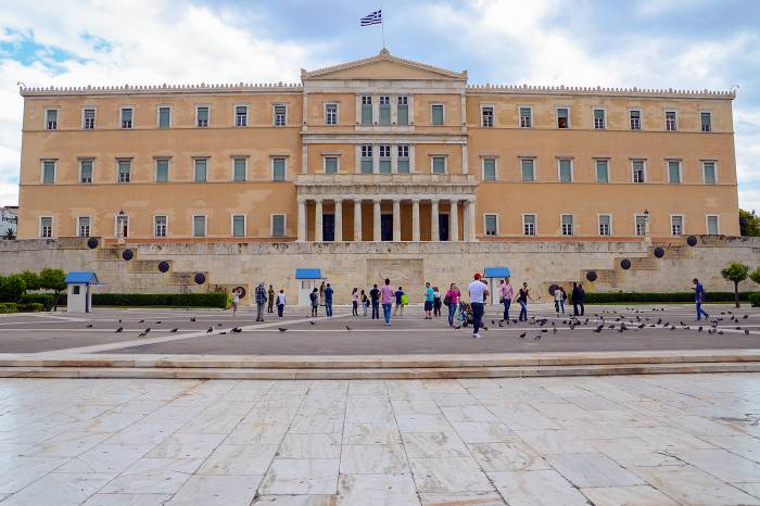 У парламента Греции задержали 133 человек из ультраправых организаций
