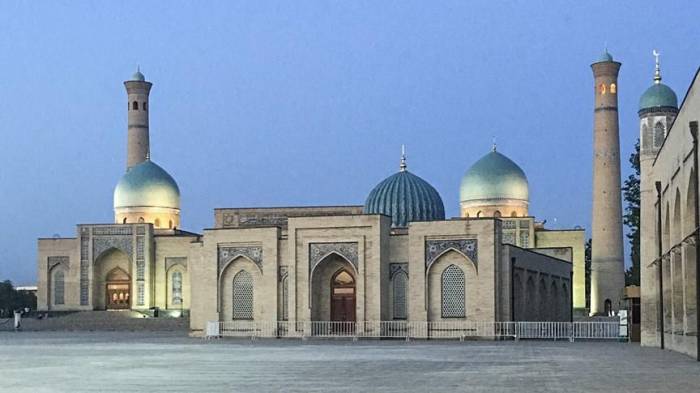 В Узбекистане открыто 13 новых мечетей
