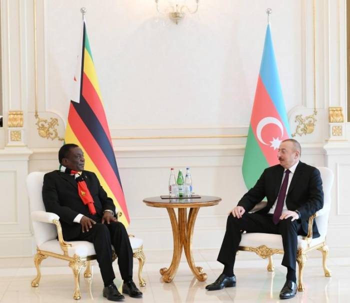 Ильхам Алиев встретился с президентом Зимбабве - ФОТО - ОБНОВЛЕНО