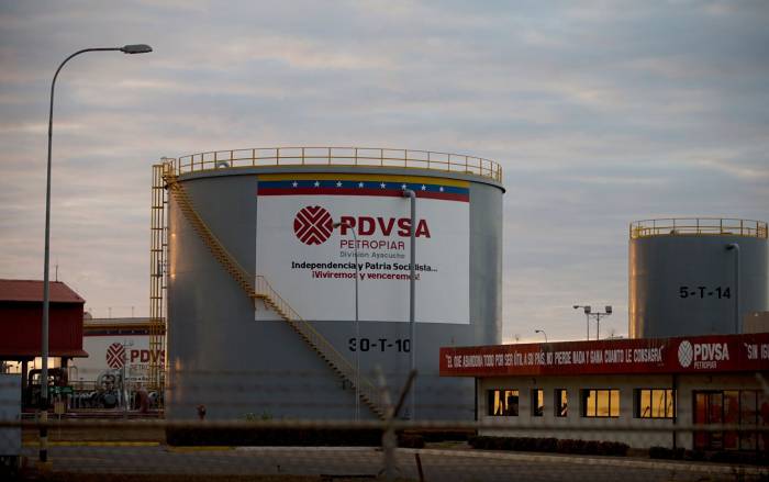 Индия остается в числе крупнейших покупателей венесуэльской нефти
