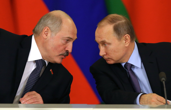 Путин и Лукашенко провели телефонные переговоры
