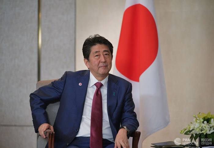 В Токио назвали даты визита Абэ в Москву и Давос
