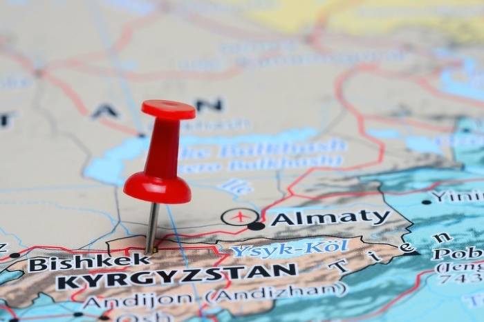 Кыргызстан и Казахстан ведут переговоры о беспошлинной поставке нефти