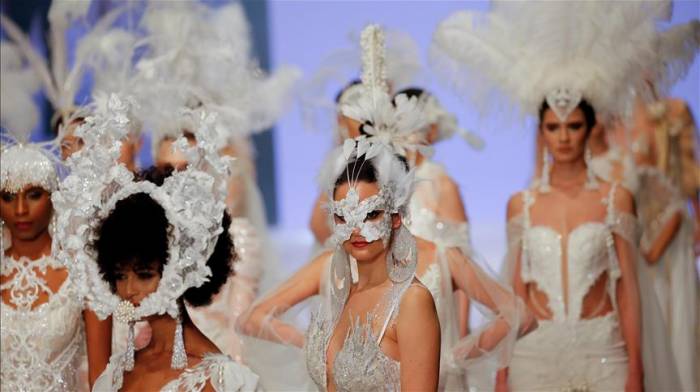 Турция одевает невест в 40 странах мира
