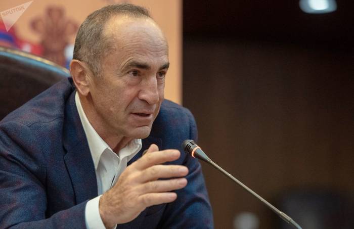 Арестованный экс-президент Армении Кочарян выиграл суд против СМИ
