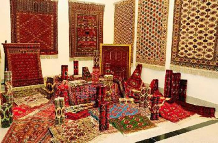 На ежегодной выставке «Ковровый оазис» в Дубае представлены азербайджанские ковры
