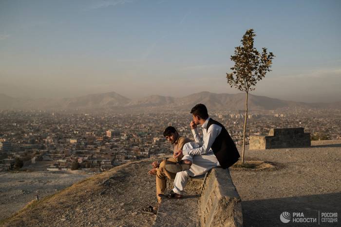 Замглавы правительства Афганистана отказался покинуть пост
