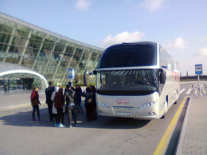 В Азербайджане появятся спецполосы для транспорта общего пользования