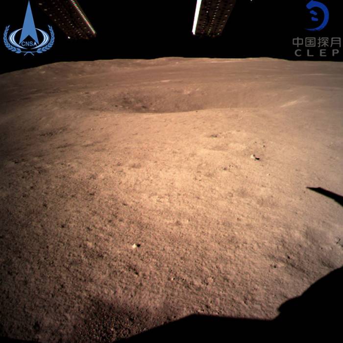 Китайский зонд провел биологический эксперимент на Луне

