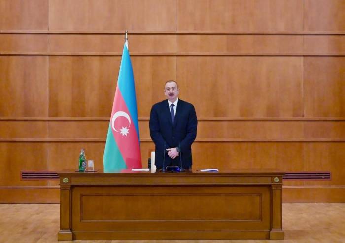 Президент Азербайджана: В течение следующих нескольких лет все семьи шехидов будут обеспечены домами и квартирами

