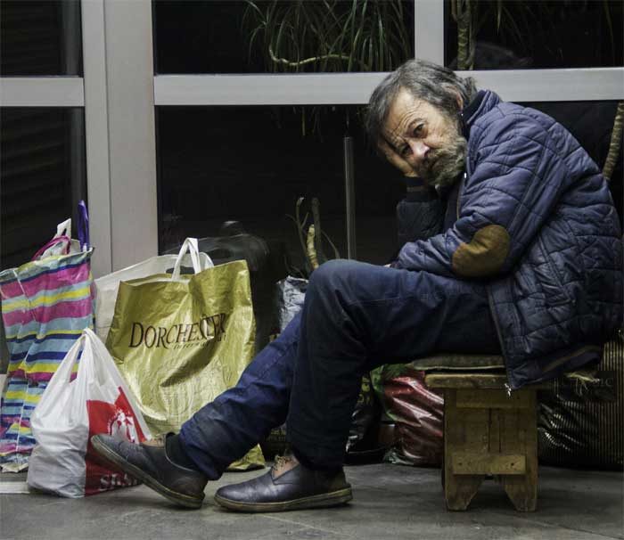 Мэр Еревана: Решения проблемы бездомных людей пока нет
