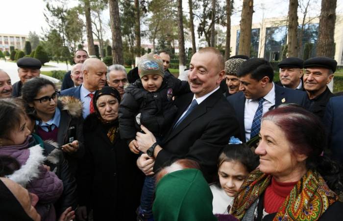 Ильхам Алиев совершает визит в Бейлаган - ОБНОВЛЕНО, ФОТО
