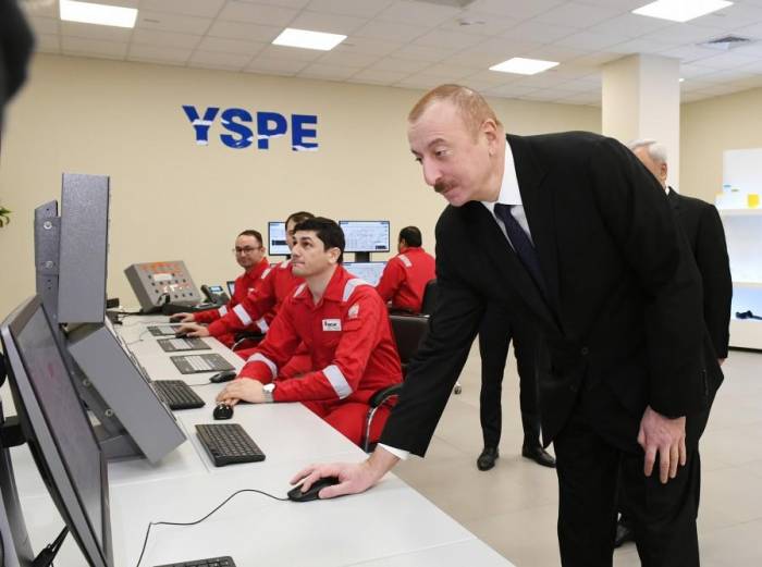 Ильхам Алиев на открытии нового завода в Сумгайыте - ФОТО
