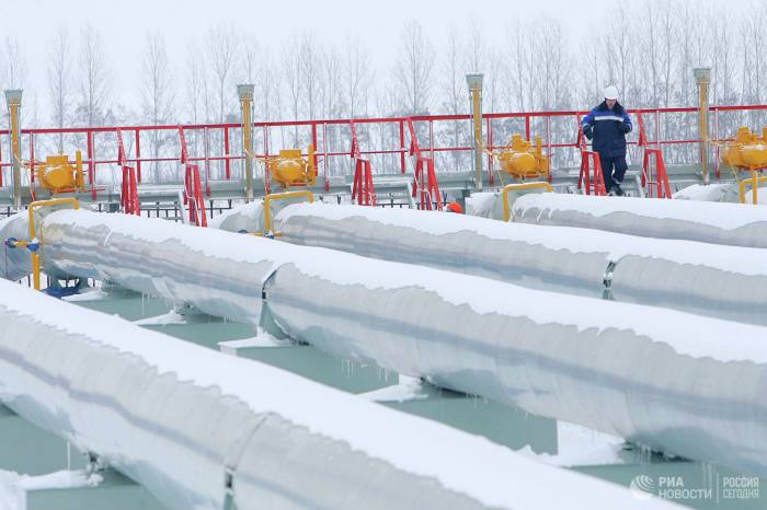 Германия призвала Россию и Украину заключить новый договор о транзите газа
