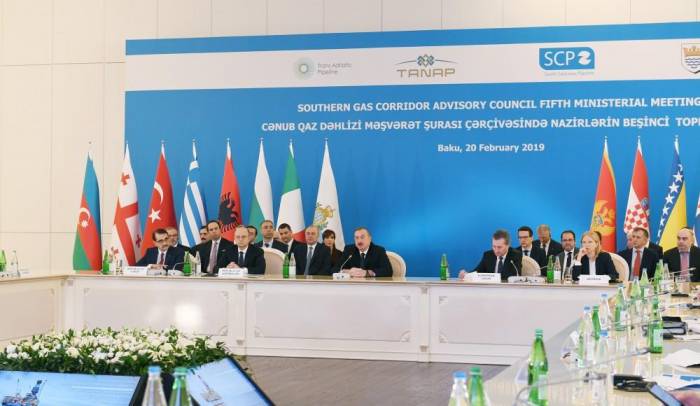 Ильхам Алиев принимает участие в заседании в рамках Консультативного совета Южного газового коридора - ФОТО
