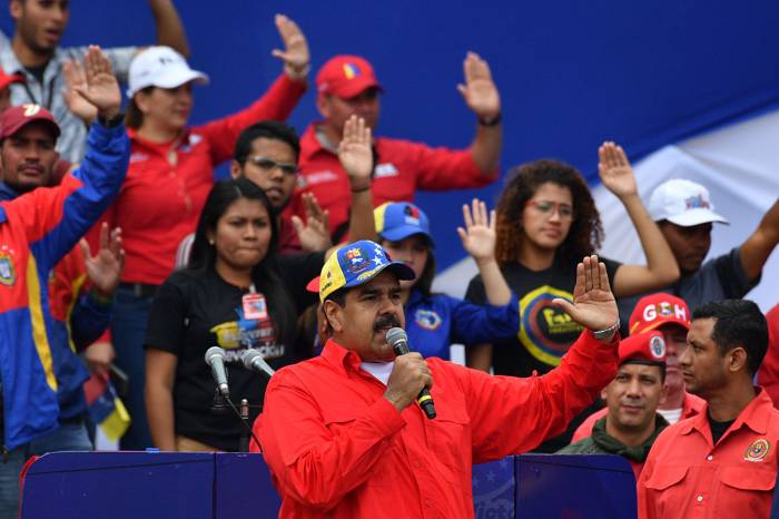 Мадуро назвал предстоящие военные учения самыми важными в истории Венесуэлы
