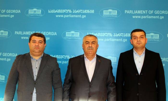 Депутаты от правящей партии Грузии протестуют против установления памятника армянскому террористу
