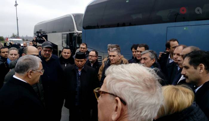 Начался визит представителей дипкорпусов на линию фронта
