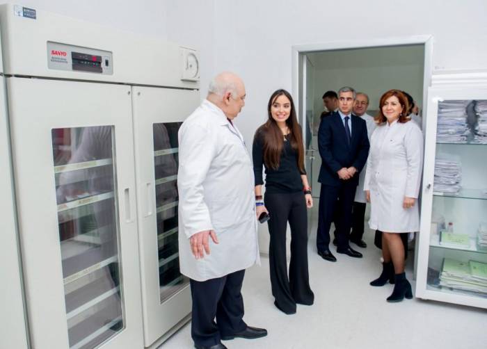 Лейла Алиева посетила НИИ гематологии и трансфузиологии в Баку - ФОТО
