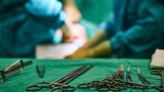 В Казахстане кардиохирурги провели уникальную операцию
