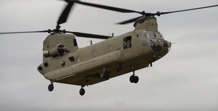 Индия получила из США первые четыре вертолета Chinook
