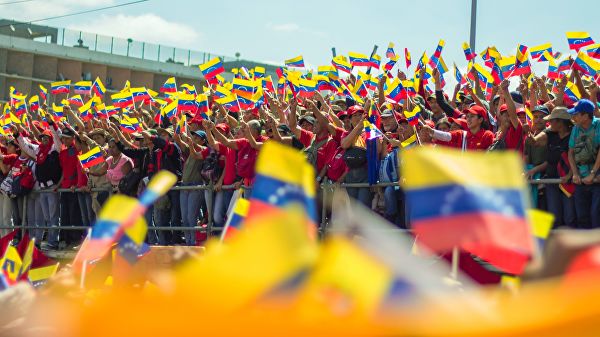 Посол в Венесуэле рассказал о будущем российских контрактов с Каракасом
