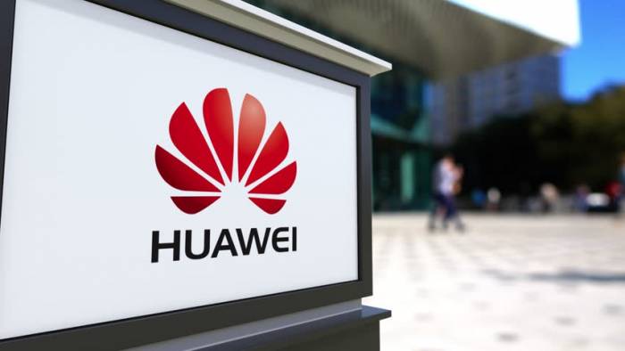 Китай обвинил США в попытке подорвать развитие страны через дискредитацию Huawei
