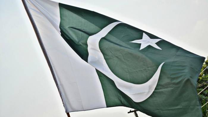 Пакистан не разрешил Индии прислать самолет за раненым летчиком
