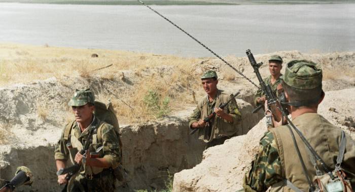 Таджикистан обеспокоен скоплением боевиков на границе с Афганистаном
