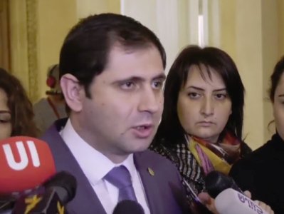 В Армении около 30% сотрудников областных администраций будут уволены