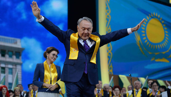 Назарбаеву дали звание «Народный герой»
